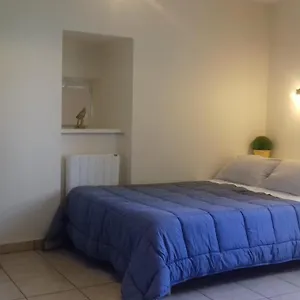 le-petit-st-clair.hotels-rhonealpes.com/